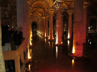 Eadv13 10月トルコ イタリア出張 切り絵 地下宮殿 土台になったメデューサ 肝硬変の深達度 新国際学会周遊記 クリニックf院長 藤本幸弘オフィシャルブログ