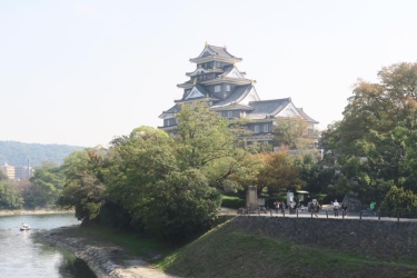 %e5%b2%a1%e5%b1%b1%e5%9f%8e_6