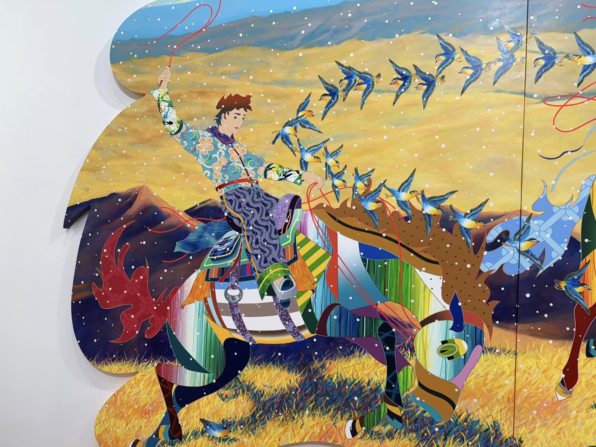 松山智一「カラフルな馬」 | 新国際学会周遊記 - クリニックF院長 藤本